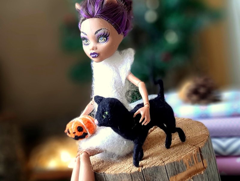 BLACK CAT MINIATURE pet Needle felted doll animal Healing small wool cats - Kids' Toys - Wool Black