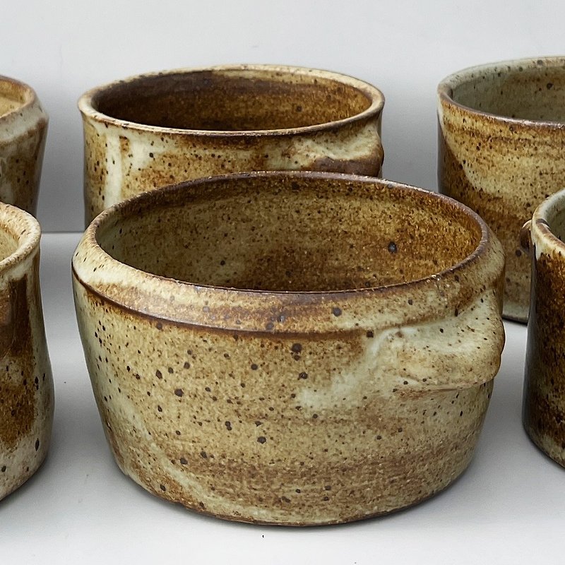 Original design white glazed small soup pot for daily use - Bowls - Pottery 