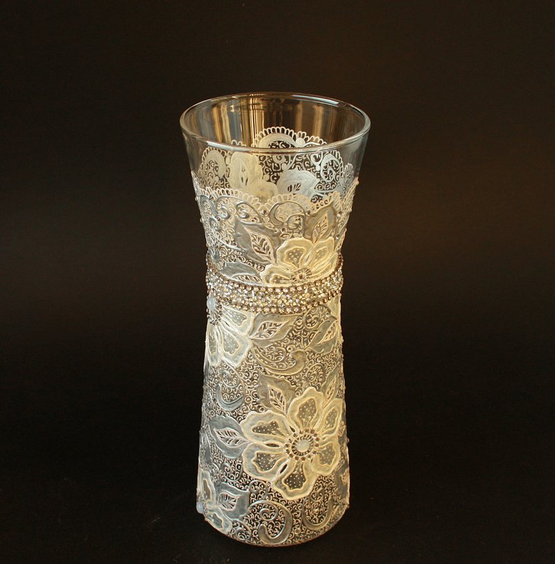 Glass Vase Silver White  Flowers Crystals Gift Wedding Anniversary Hand Painted - 擺飾/家飾品 - 玻璃 白色