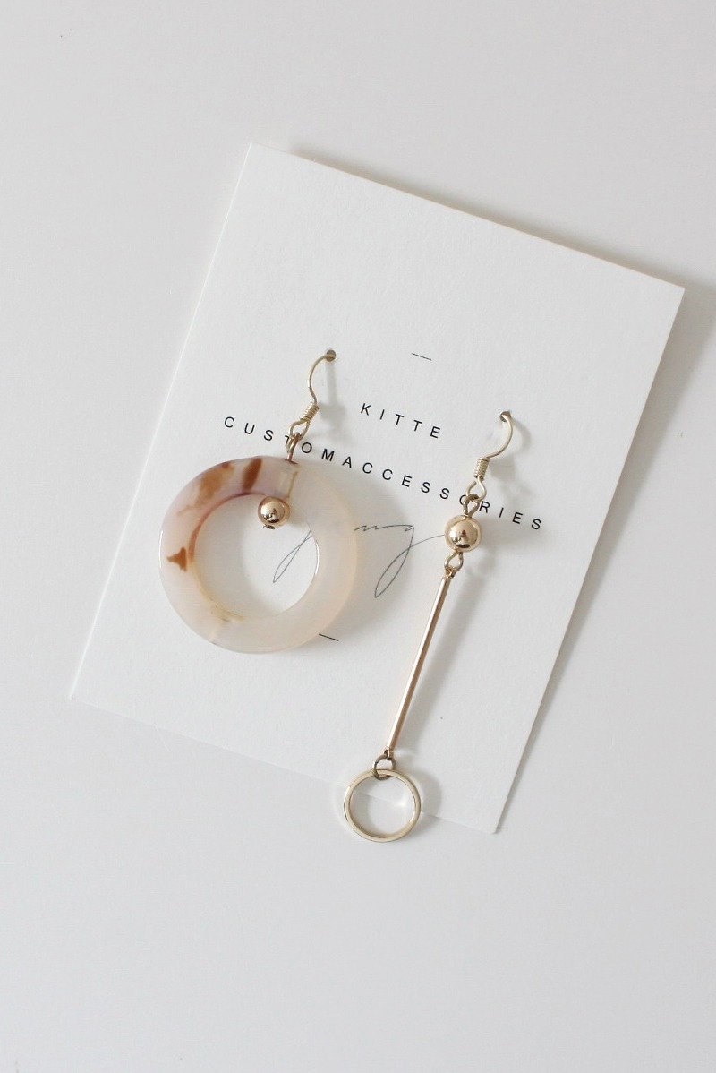 [quartz#1 quartz earrings] gold-plated ear hook/clip type custom-made - Earrings & Clip-ons - Other Metals White