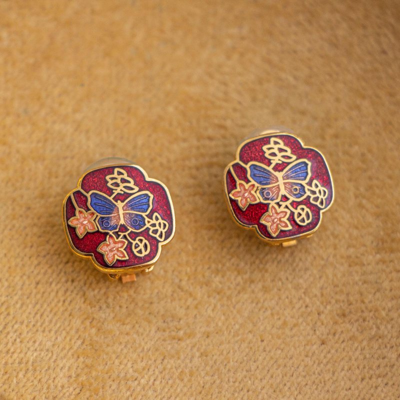 The U.S. Hidden into Taiwan in the 1970s and 1980s and exported cloisonne and burgundy butterfly ear clips - ต่างหู - วัตถุเคลือบ สีแดง