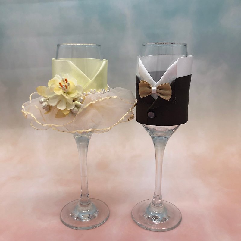 禮服造型敬酒杯 香檳杯 紅酒杯 婚禮小物 - 酒杯/酒器 - 玻璃 