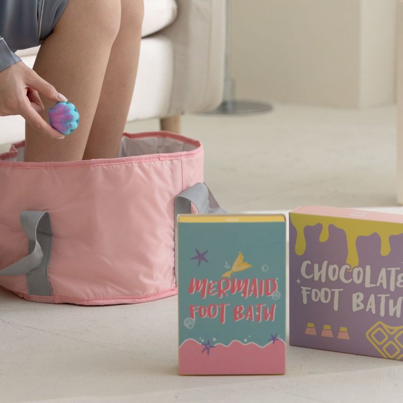 【BATHDAY】The first choice for stress relief, 15 pieces of foot soaking balls - including foot soaking bucket - อื่นๆ - วัสดุอื่นๆ ขาว