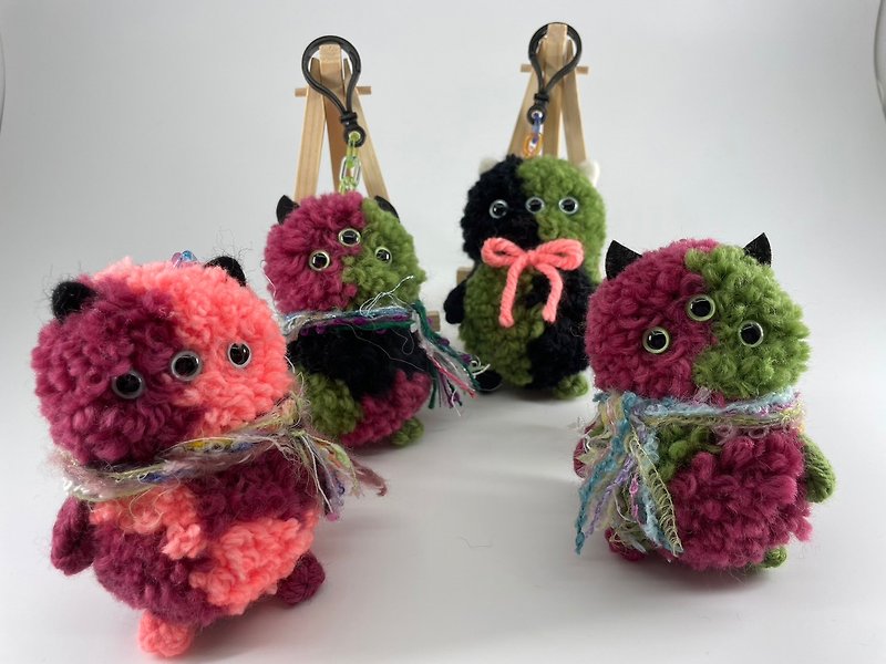 Meeko Furry handmade woolen doll charm - Keychains - Wool Multicolor