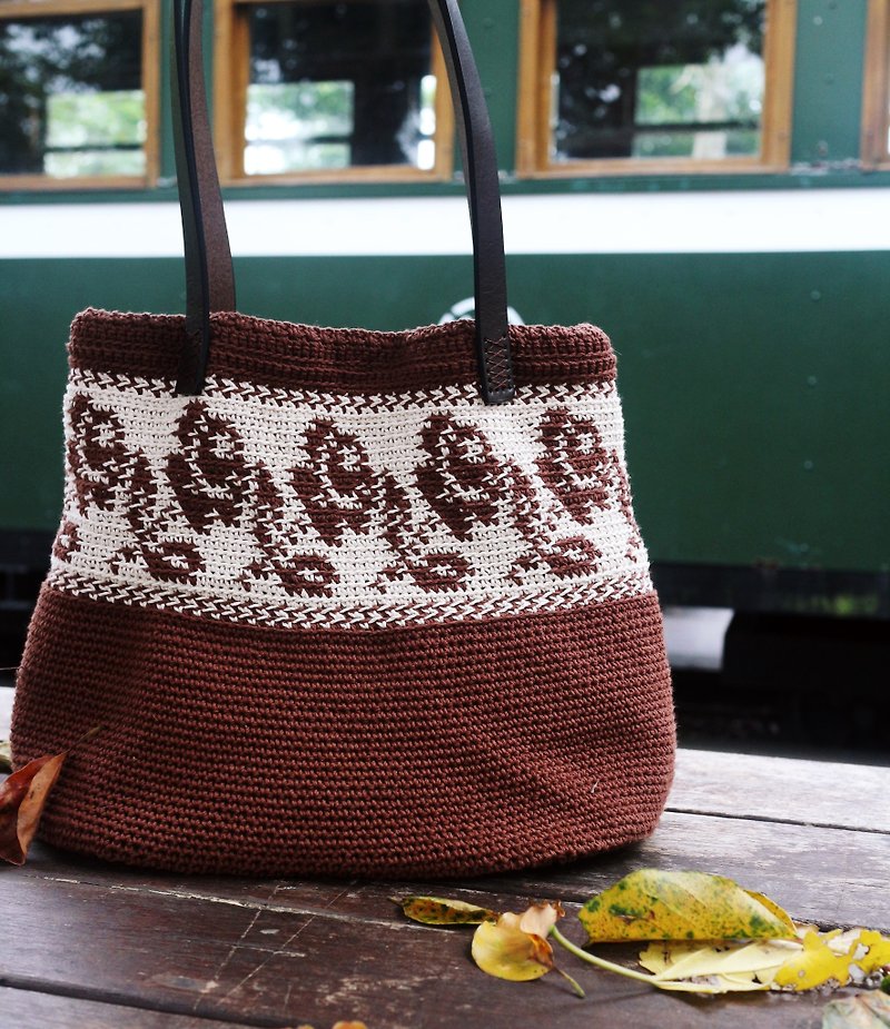 Hand-made-ladies rose shoulder bag-warm hand-woven two-color rose cotton rope bag - Messenger Bags & Sling Bags - Cotton & Hemp Brown