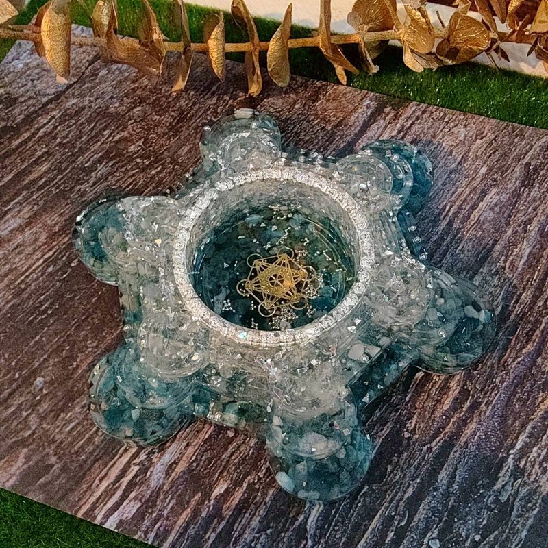 オルゴン スノーフレーク キャンドルホルダー × レイキヒーリングエネルギーベース - 置物 - クリスタル 