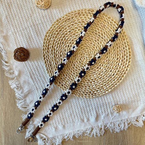 ぷっくりお花　ストラップ ALTROSE マクラメフラワーIIストラップ : ZOZOTOWN Yahoo!店