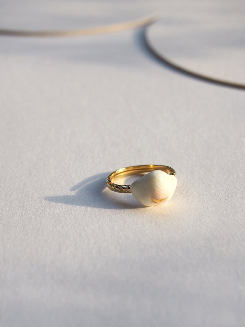 Cat Nose Stacking Ring, Sterling Silver, Cat Ring, Cat Silver Ring,Stacking Ring - 戒指 - 其他材質 金色