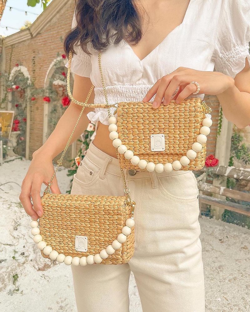 WOVEN BAG by SANFUN SUNDAY (PRODUCT NAME: CREAMY BUTTER SUNDAE) - Other - Plants & Flowers Khaki
