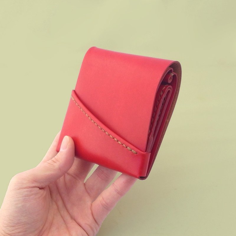 Right : Mini Wallet using Sappan Wood Dyed Leather【chotof/ちょとふ】 - กระเป๋าสตางค์ - หนังแท้ สีแดง