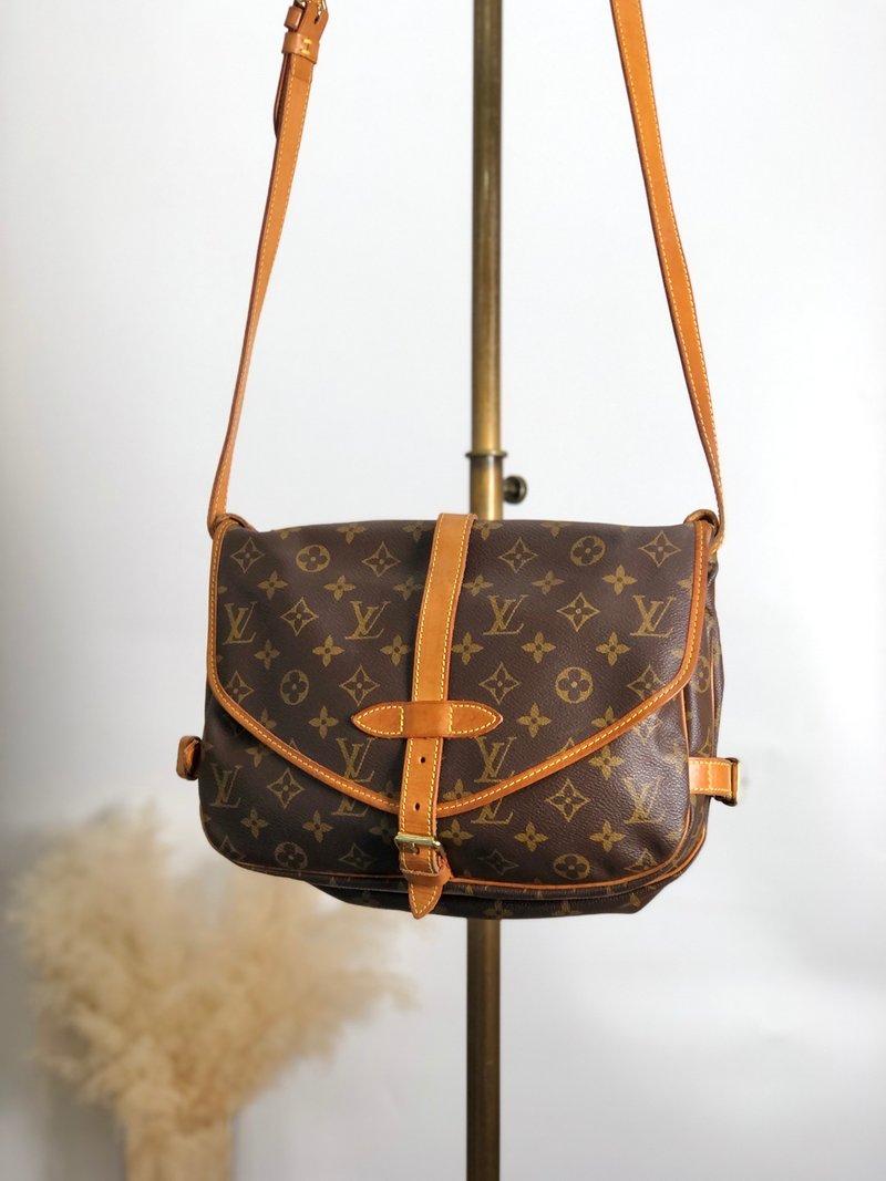 【 日本直送　名牌中古包 】LOUIS VUITTON モノグラム ショルダーバッグ ブラウン PVC レザー ソミュール30 M42256  g6vcxz - 側背包/斜背包 - 防水材質 咖啡色