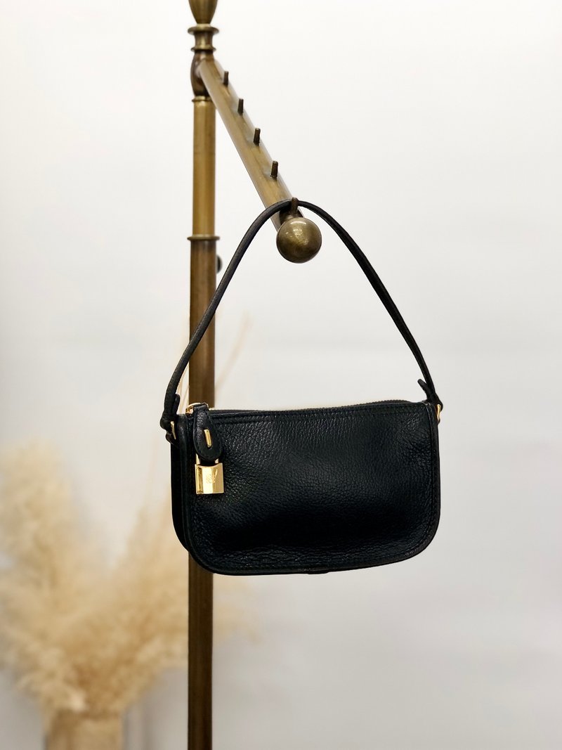 【 日本直送　名牌中古包 】LOEWE ロエベ ハンドバッグ ブラック レザー カデナ アクセサリーポーチ vintage ヴィンテージ オールド hpjmjp - 手提包/手提袋 - 真皮 黑色