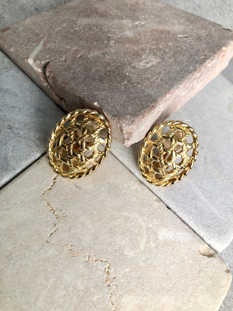 【 日本直送　名牌中古包 】Christian Dior クリスチャン ディオール イヤリング ゴールド メッシュツイスト vintage  n2mfri - 耳環/耳夾/耳骨夾 - 其他材質 金色