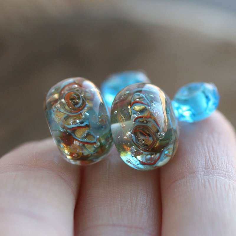 Glass Beads Lampwork set of 4 pcs Pair of beads Pair for earrings 239