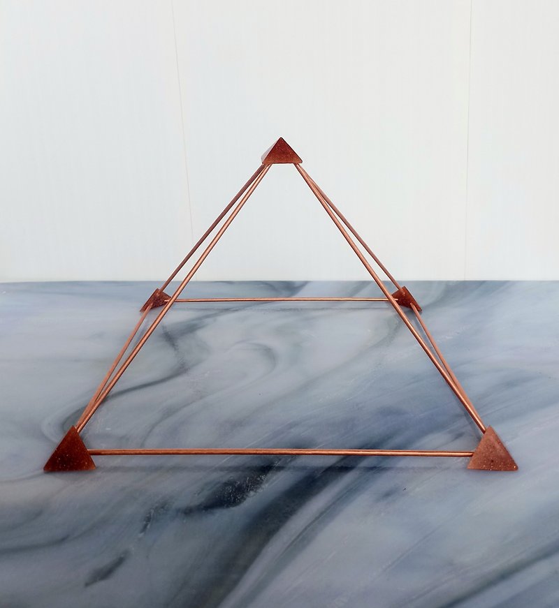 銅のピラミッドヒーリング |瞑想銅緊張ピラミッド | 写真レイキヒーリングツール - その他 - 銅・真鍮 ブラウン