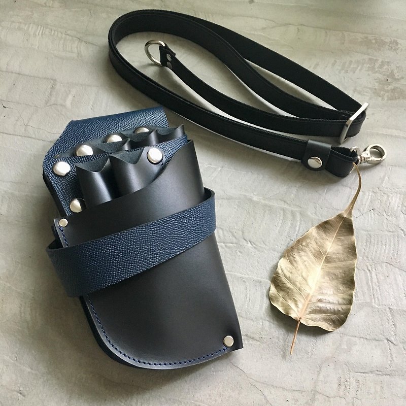 Scissors bag customized dark blue - Other - Genuine Leather Blue