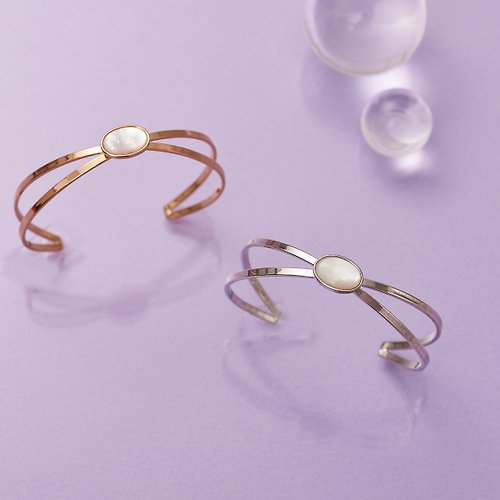 SOIRÉE BY N.Y. 蒔華芮設計師輕珠寶 珍珠母貝造型手環(共兩色)