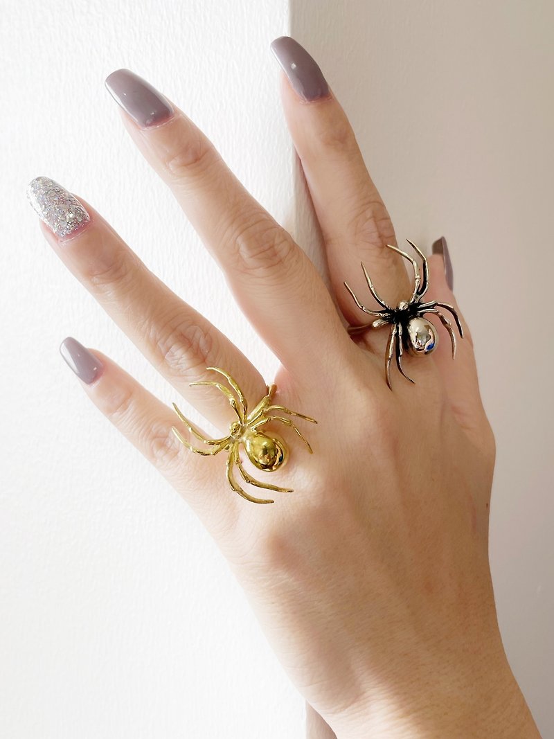 Spider Ring. Available in 2 Colourways. Adjustable Size. - General Rings - Other Metals 