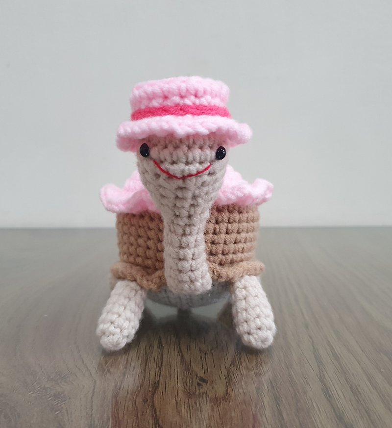 Cake turtle woolen doll. Can be used as pendants, birthday gifts, exchange gifts, home decoration - Stuffed Dolls & Figurines - Cotton & Hemp Multicolor