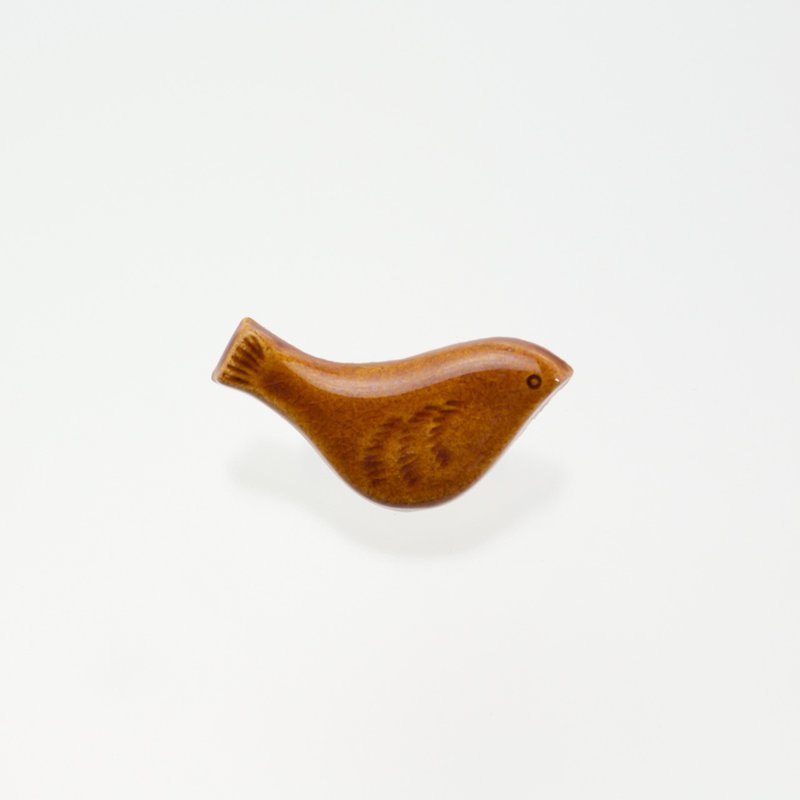 ceramics brooch bird brown - เข็มกลัด - ดินเผา สีนำ้ตาล