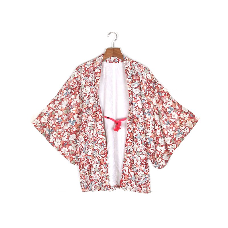 Egg plant vintage] New Year flower vintage feather woven kimono - Women's Casual & Functional Jackets - Polyester Red