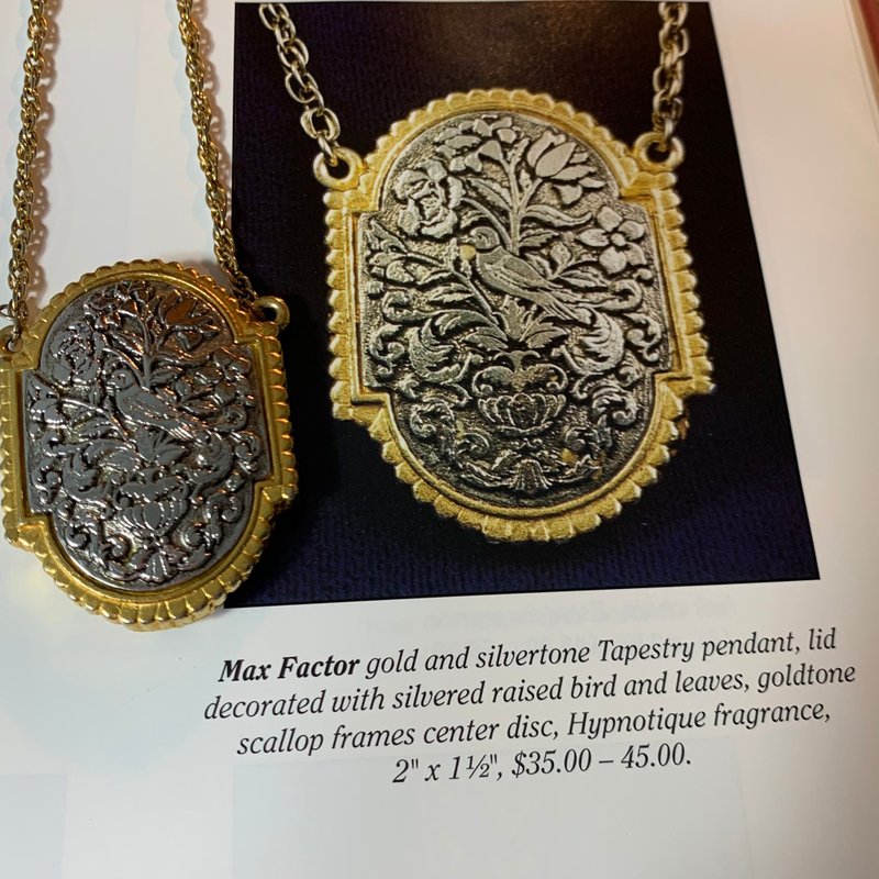 Vintage MAX FACTOR flower and bird balm box - อื่นๆ - โลหะ 