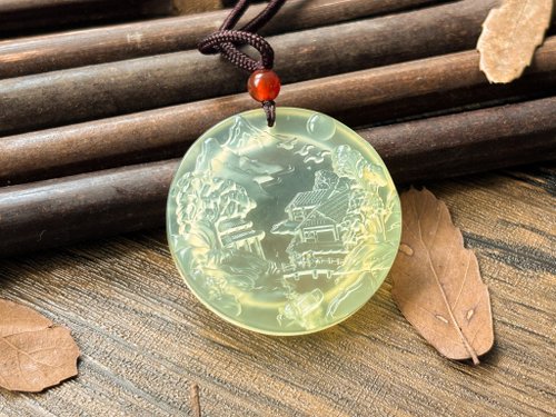 LifelikeDream Handmade 【一物一圖】天然 岫玉蜂蜜水山水雕刻 圓牌 吊墜 項鍊