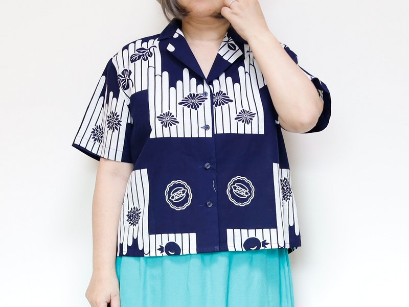 YUKATA ALOHA 浴衣地を使ったアロハシャツ おでかけにも 1枚でキマる個性派デザイン - 女襯衫 - 棉．麻 藍色