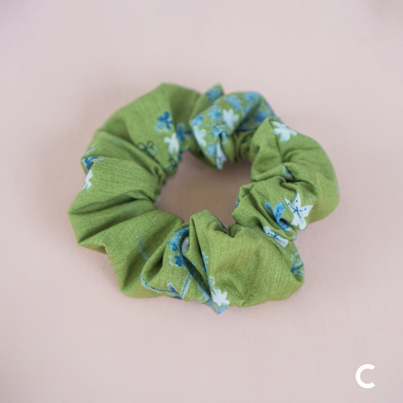 小花針線房 | 送禮No.1.花布拼接.手製大腸圈.髮圈.花布選擇 - 髮箍/髮帶 - 棉．麻 多色