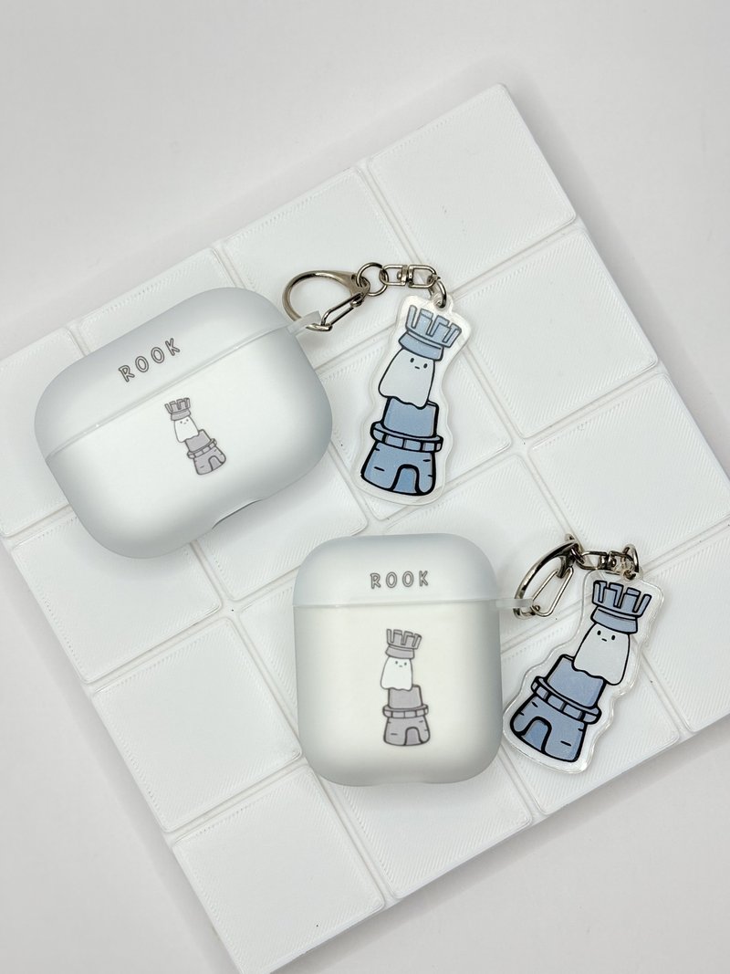 【The Chess Family】Airpods case - Rook | with Exclusive Keychain & Cotton Pouch - Headphones & Earbuds Storage - Plastic 