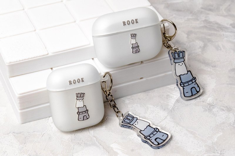 【The Chess Family】Airpods case - Rook | with Exclusive Keychain & Cotton Pouch - Headphones & Earbuds Storage - Plastic 