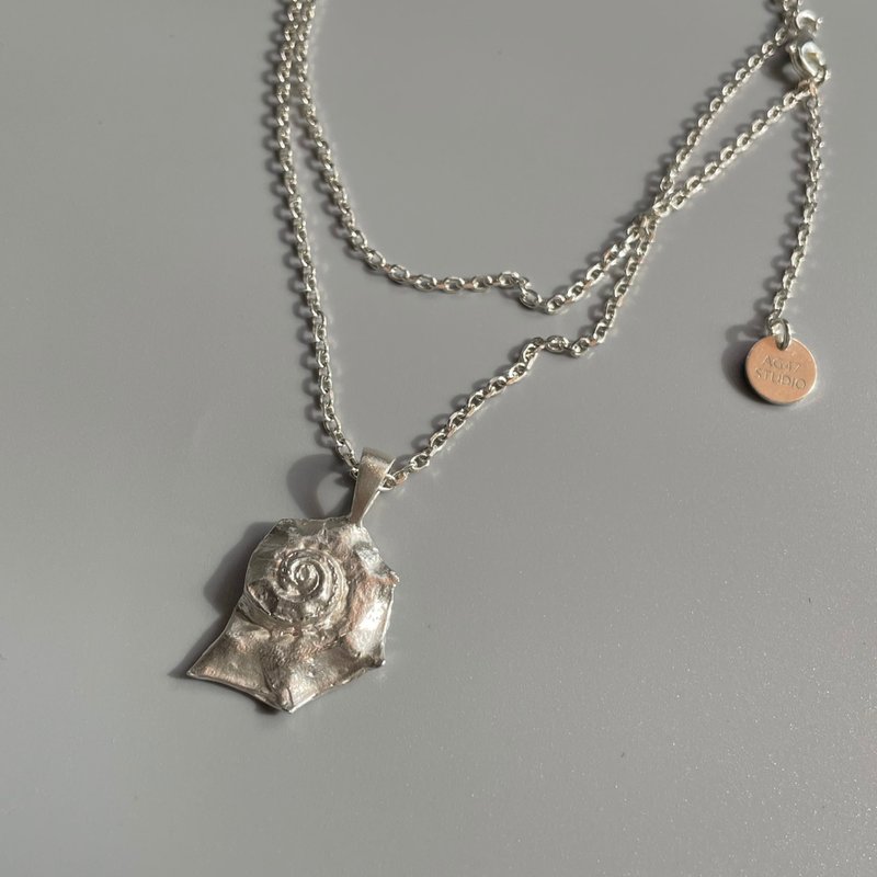 LACINIATA SHELL PENDANT NECKLACE - 項鍊 - 純銀 