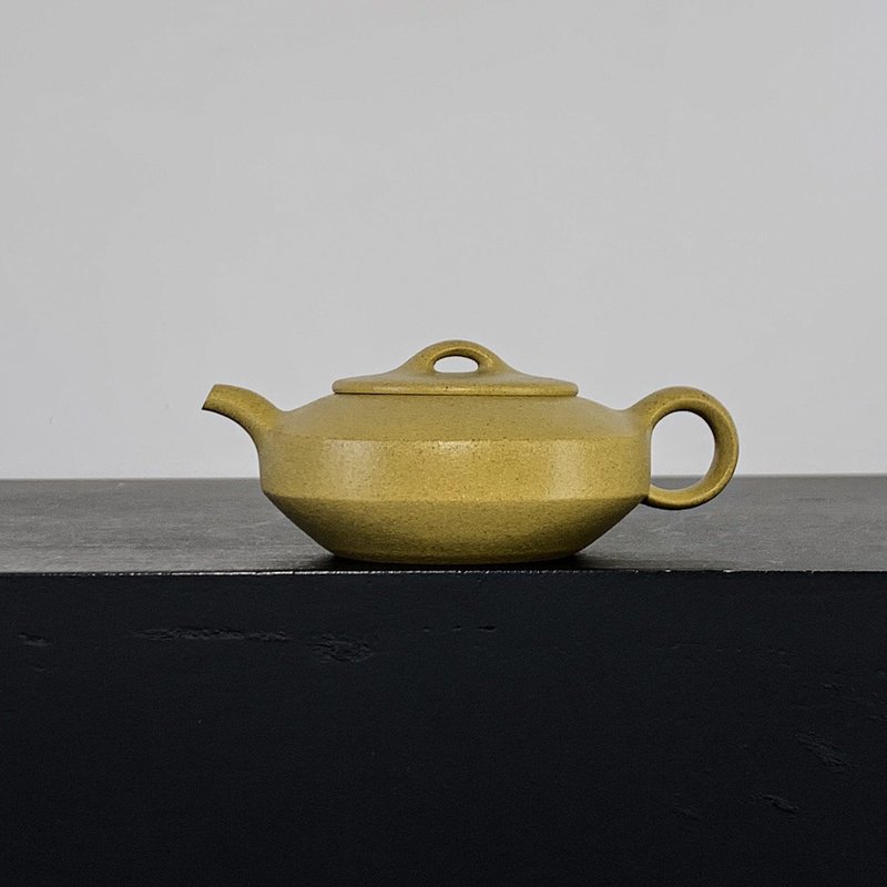 全手工 扁石壶 本山绿泥 220cc 原矿本山泥料全手工制作  慕古宜 - 茶壺/茶杯/茶具 - 陶 灰色