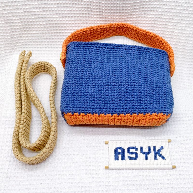 [Blue and Orange Small Backpack] Interchangeable shoulder straps/dual-purpose bag/complementary colors - กระเป๋าถือ - ผ้าฝ้าย/ผ้าลินิน สีน้ำเงิน