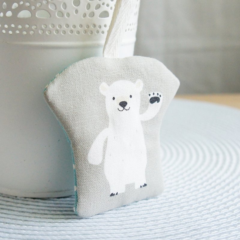 Lovely polar bear greets T-shirt shape peace symbol bag, amulet bag, jewelry bag, gray bottom E - Omamori - Cotton & Hemp Gray