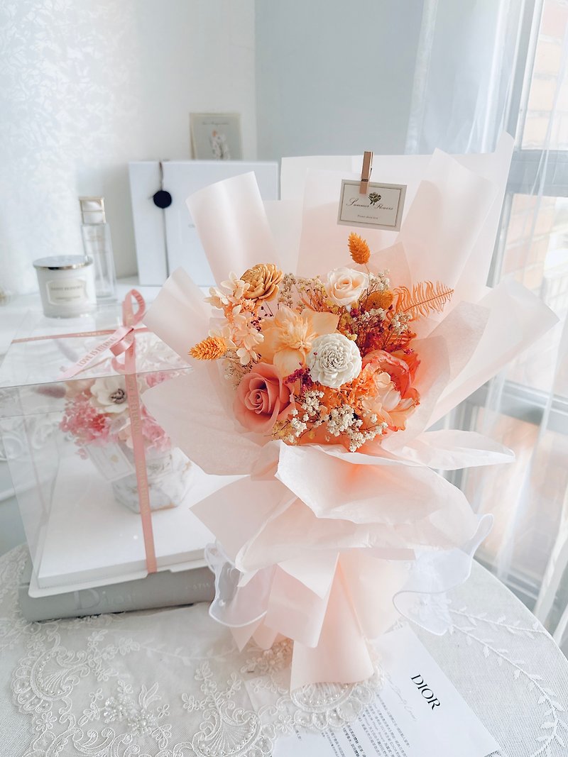 Peach eternal rose bouquet - Dried Flowers & Bouquets - Plants & Flowers Orange