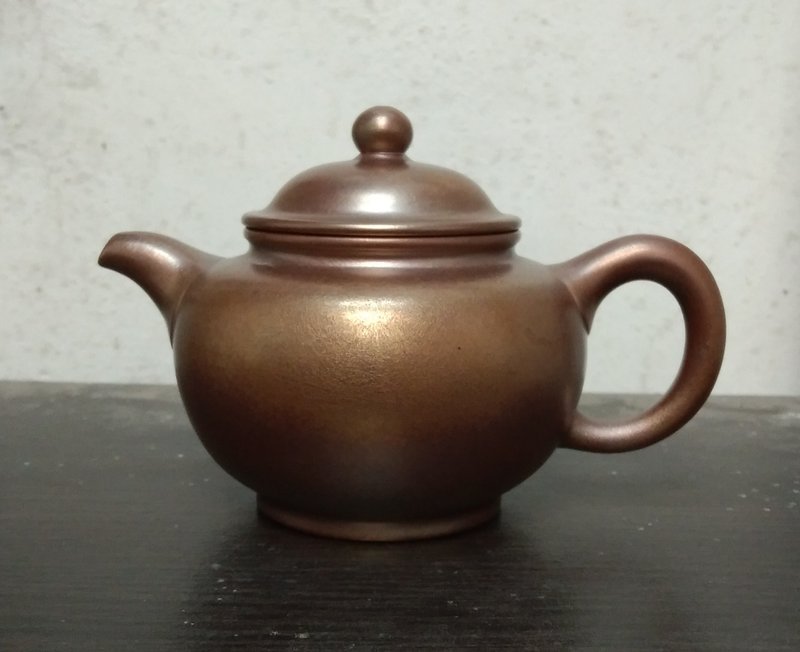 玫瑰金圓滿壺 陶藝 茶具 玫瑰金 - 茶具/茶杯 - 陶 