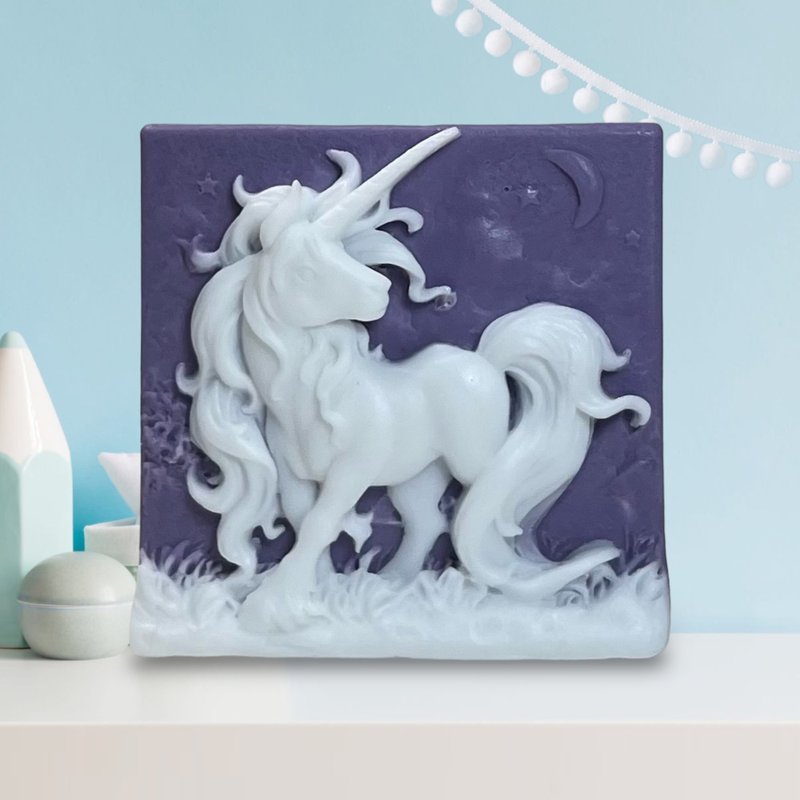 快速出貨 藝術香氛皂 獨角獸 精油香氛 手工皂 設計精美 造型獨特 - 肥皂/手工皂 - 其他材質 白色
