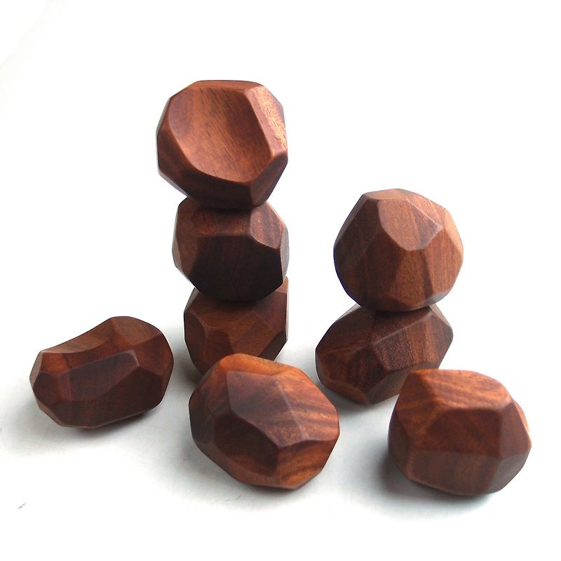 5 building blocks with different shapes - ของเล่นเด็ก - ไม้ สีนำ้ตาล