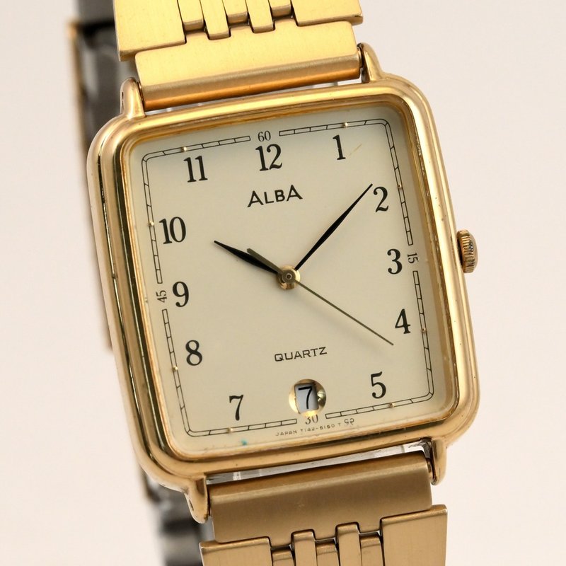 SEIKO ALBA 男性用腕時計 Tank shape QUARTZ Gold Tone Dial Ref.Y142-5070 1994年 手錶 古董錶 - 男錶/中性錶 - 不鏽鋼 金色