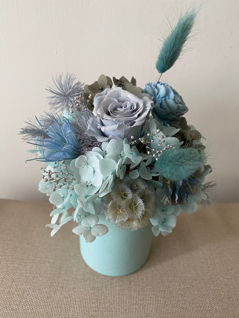 Flower gifts. Birthday gifts. Sola flowers. Wedding gifts. Graduation gifts. Home decorations. Opening gifts. - Dried Flowers & Bouquets - Plants & Flowers Blue