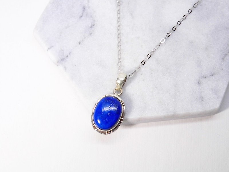 Simple silver lapis lazuli necklace inlaid hand-made in Nepal - Necklaces - Gemstone Blue