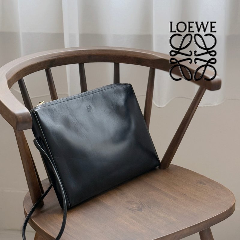 稀有極美品 LOEWE Vintage 古董亮面黑皮革信封拉鍊方包肩背包 - 側背包/斜背包 - 真皮 黑色