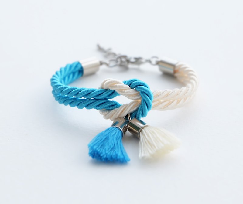 Candy blue & Cream knot bracelet with tassels - Bracelets - Polyester Blue