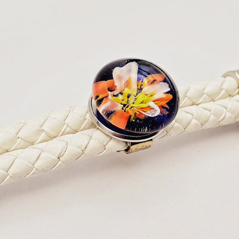 Royal flower hair glazed leather bracelet (including gift box) - สร้อยข้อมือ - แก้ว หลากหลายสี