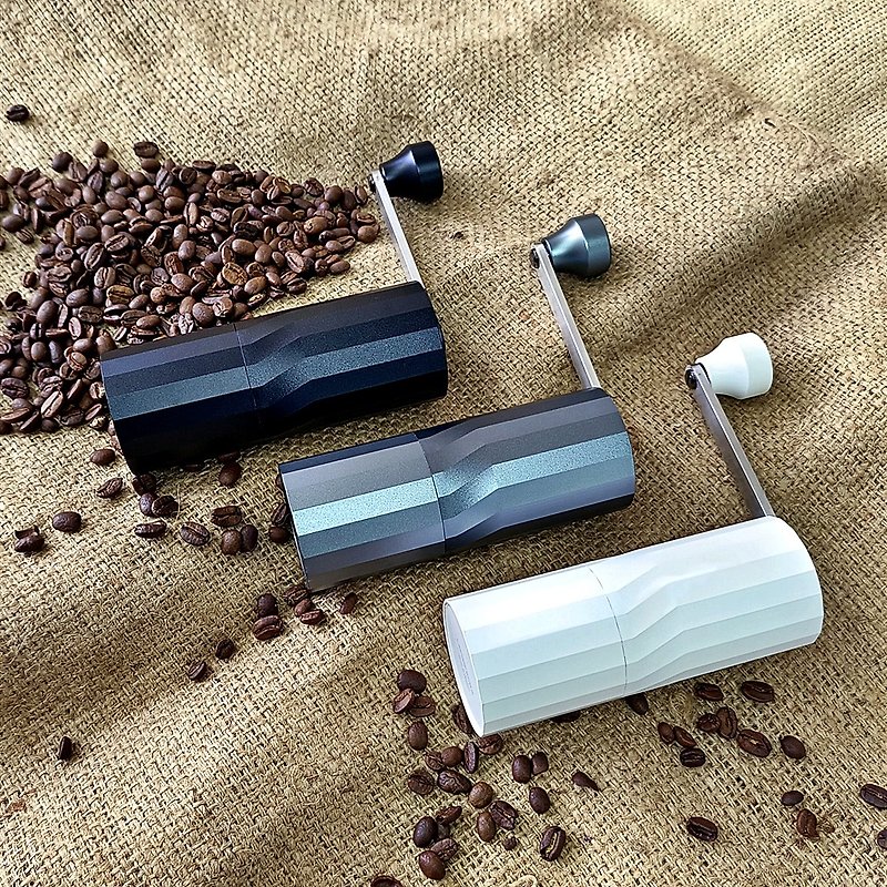 (Spot) HOFFE CAFEDE KONA Designer Hand Grinder (Three Colors) - Coffee Pots & Accessories - Other Metals Silver
