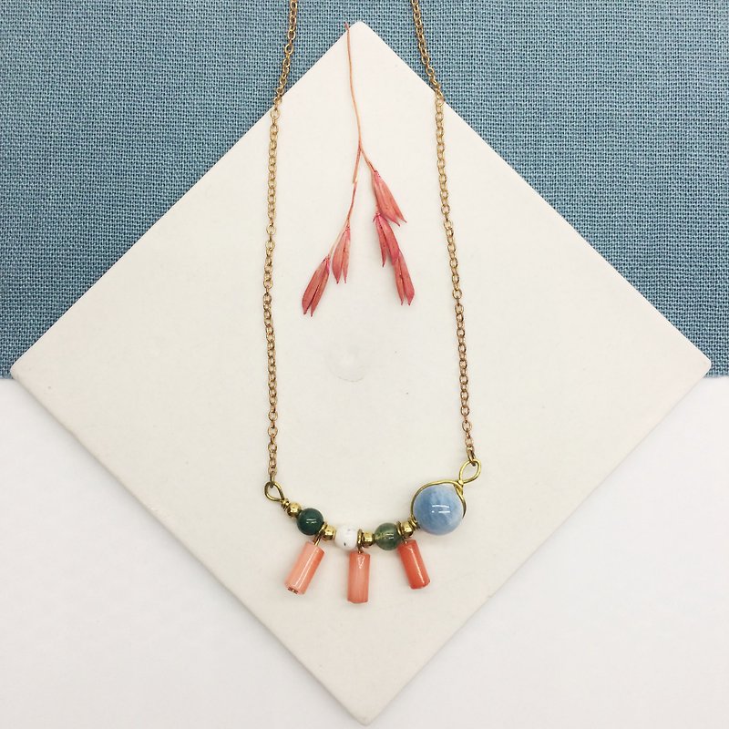 Laolin groceries l skirt swinging small tassel necklace sea sapphire - blue and green treasure - coral - white stone - Necklaces - Gemstone Blue