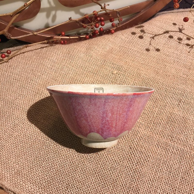 BLUT'S Fuji bowl (red) - ถ้วยชาม - ดินเผา สึชมพู