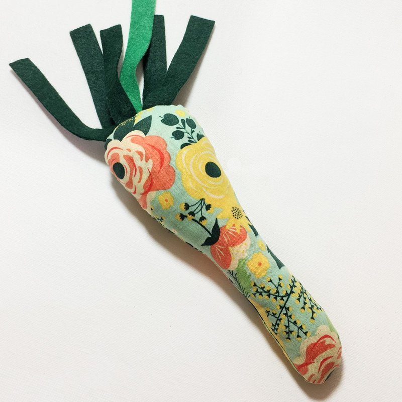 グリーンの大根toy-猫 - おもちゃ - コットン・麻 グリーン