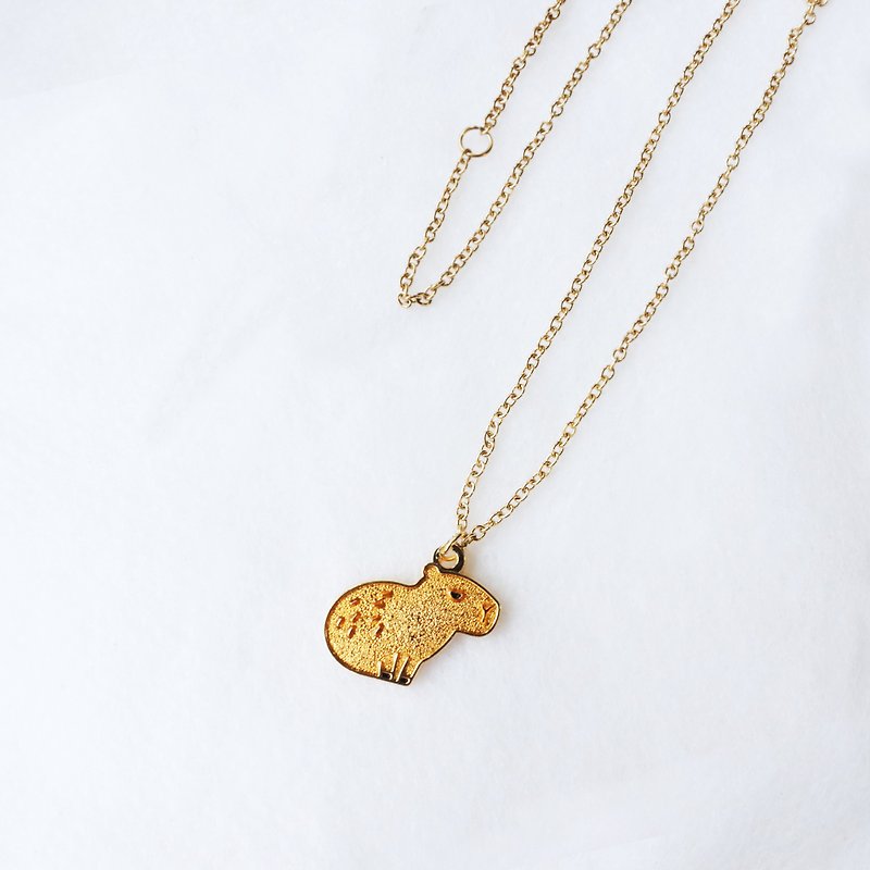 【Card Necklace】 Animal Series - Capybara - Necklaces - Other Metals Gold